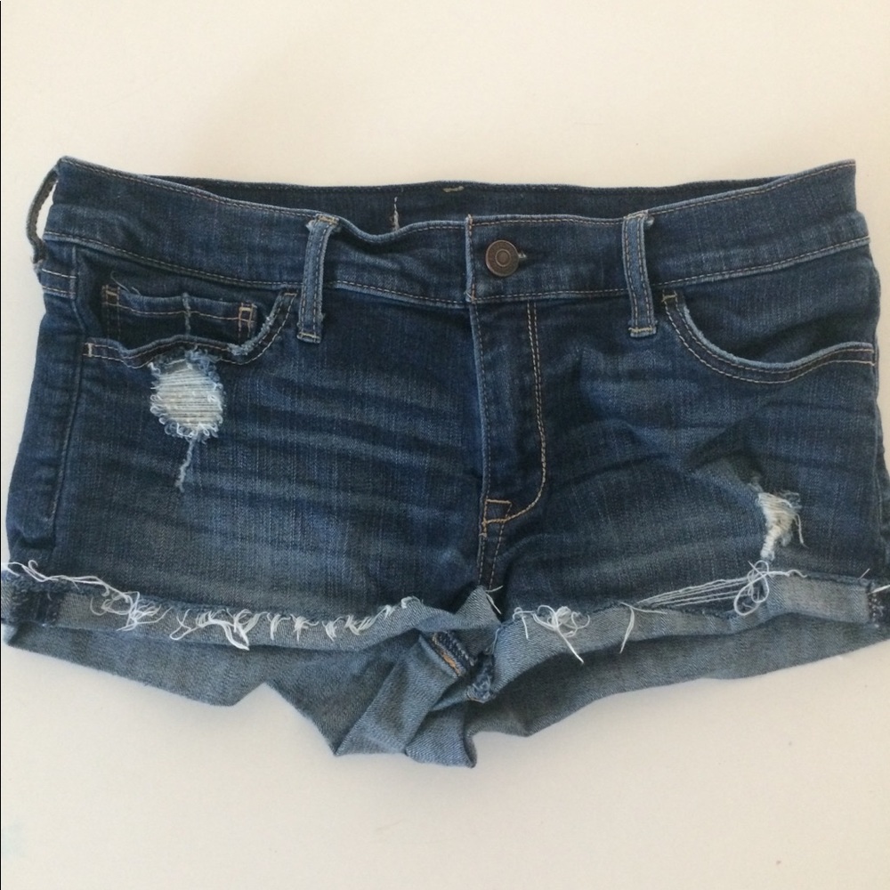 Abercrombie & Fitch Blue Denim shorts. Size 6